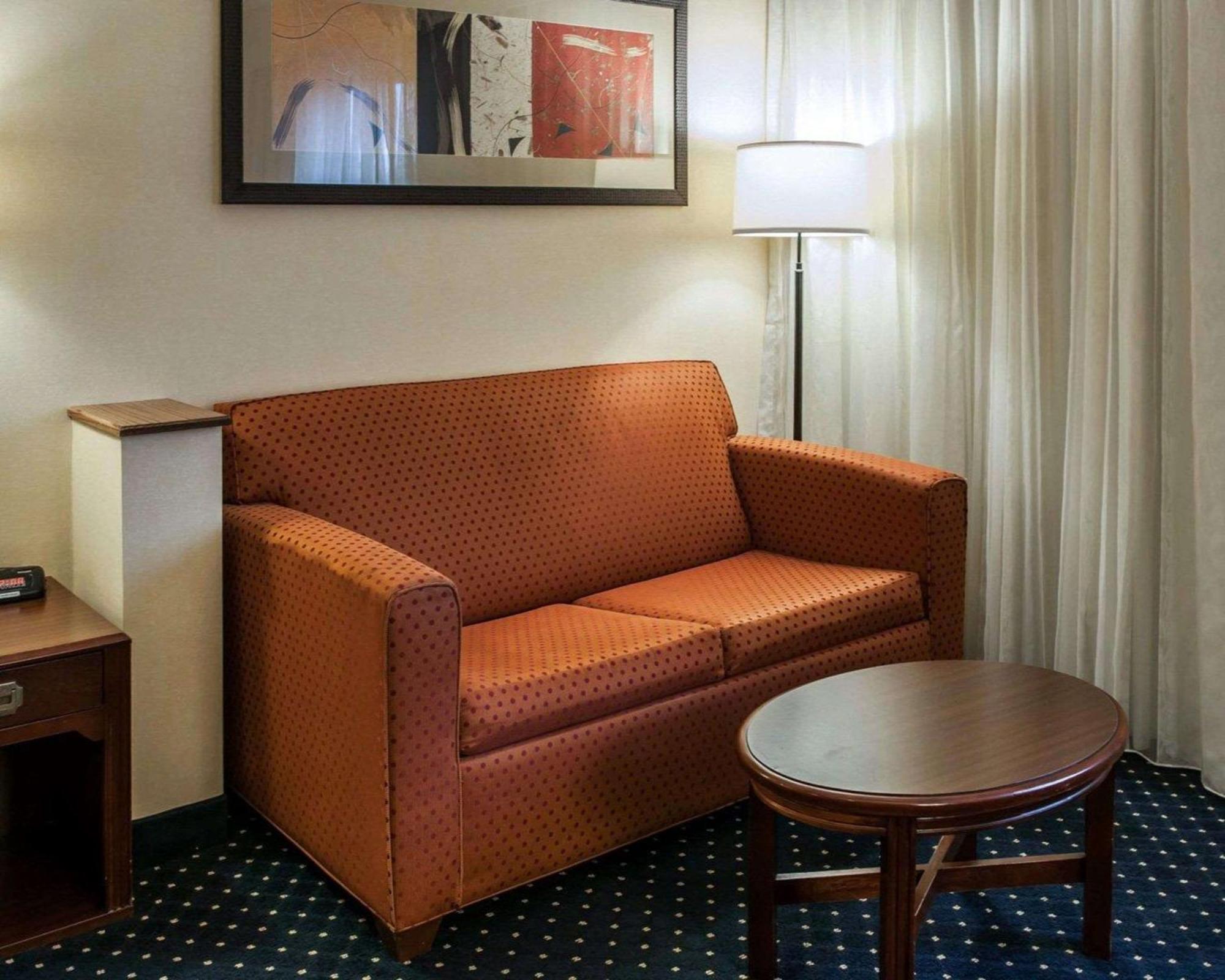 Quality Inn & Suites Goshen Eksteriør billede